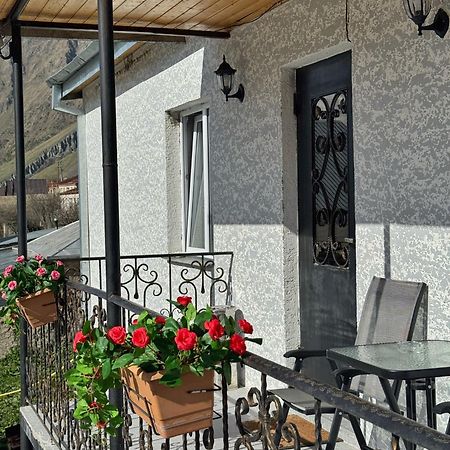 Hotel Elia Kazbegi מראה חיצוני תמונה