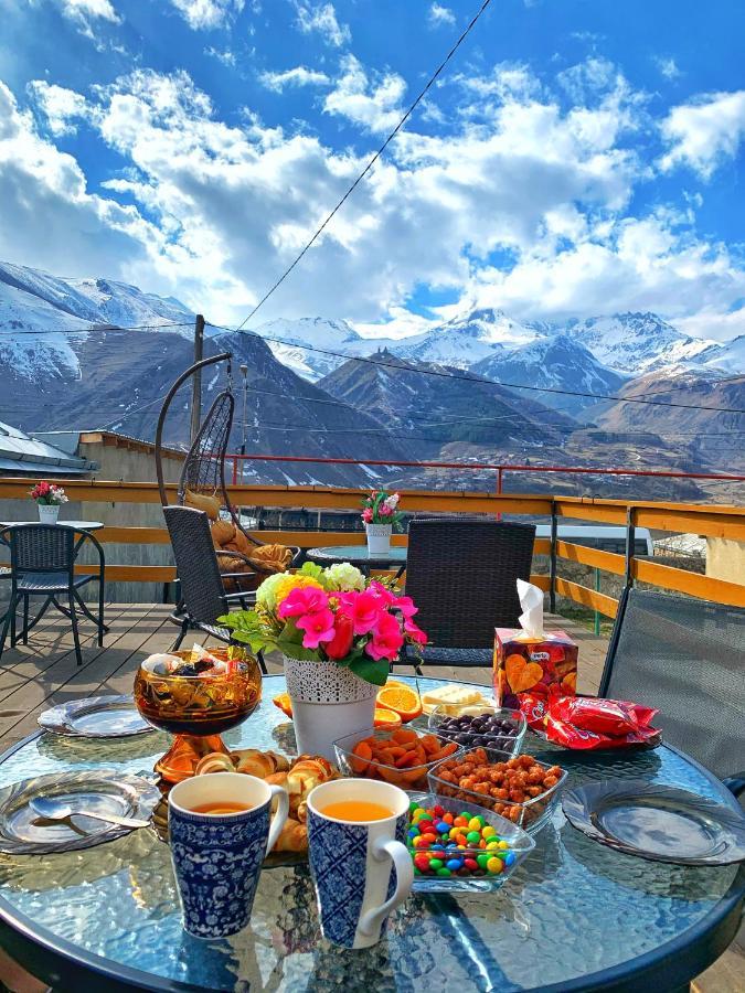 Hotel Elia Kazbegi מראה חיצוני תמונה