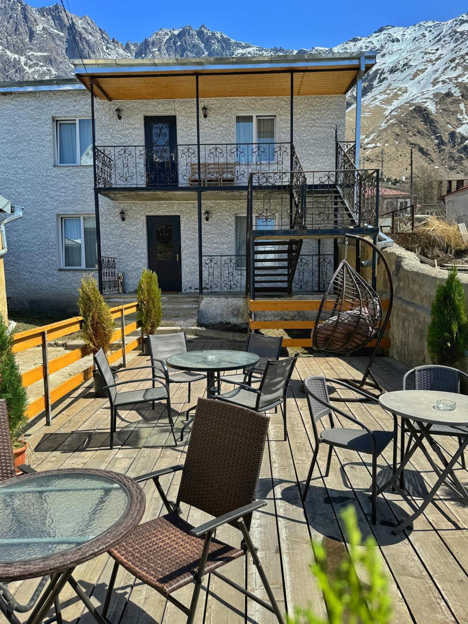 Hotel Elia Kazbegi מראה חיצוני תמונה